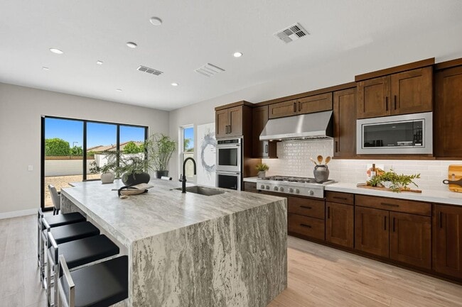 24088 S 218th Place, Queen Creek, AZ 85142 - photo 2