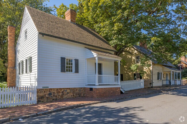 Old Salem transports you back to the Early Colonial time period in South Marshall, NC.