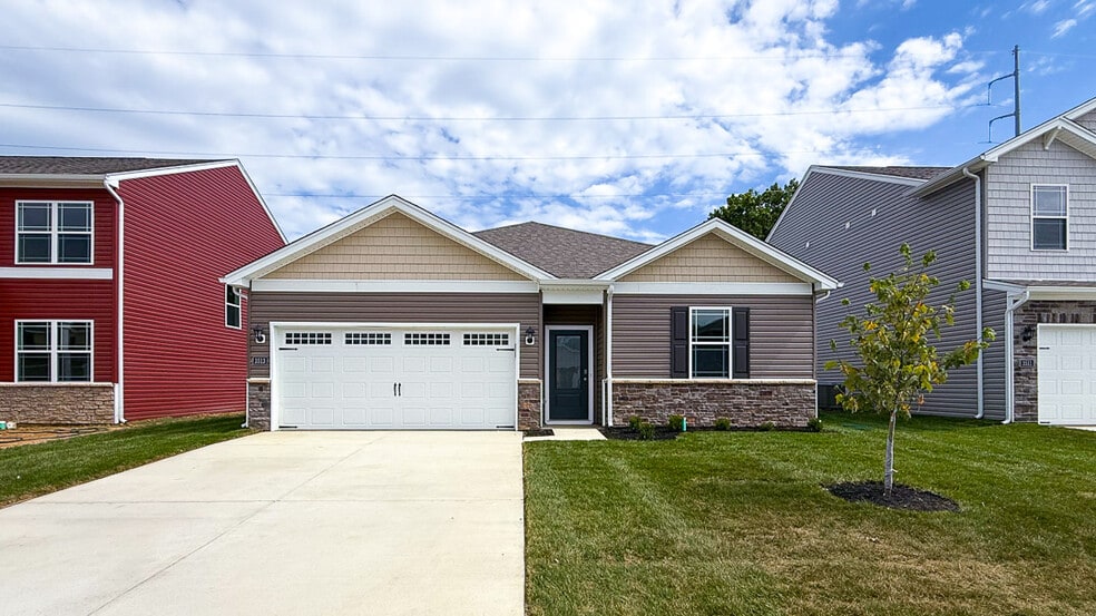 106 Shoemaker Ln unit 38623915, Elizabethtown, KY 42701 - photo 1