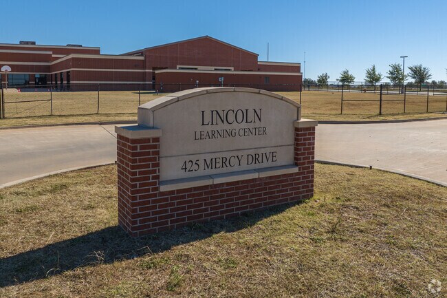 Lincoln Elementary School