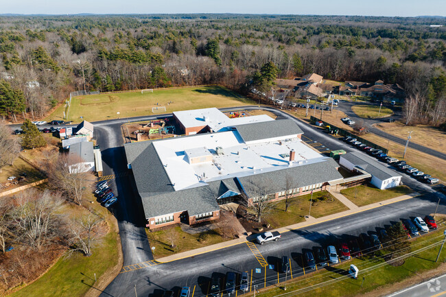 Ellis School provides a well-rounded education and promotes academic excellence.