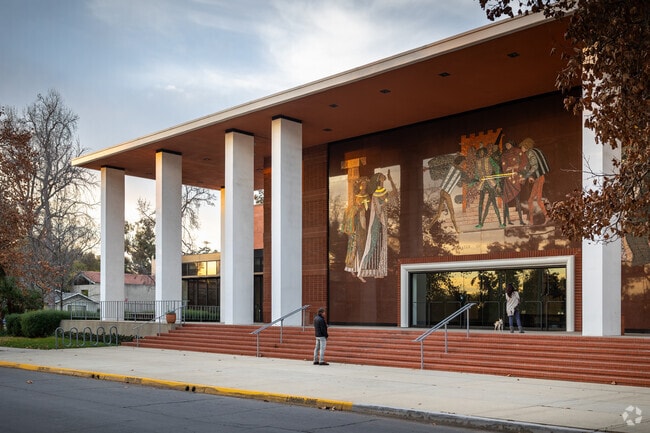 The Garrison Theater at Scripps College near Old Claremont features plays and concerts.