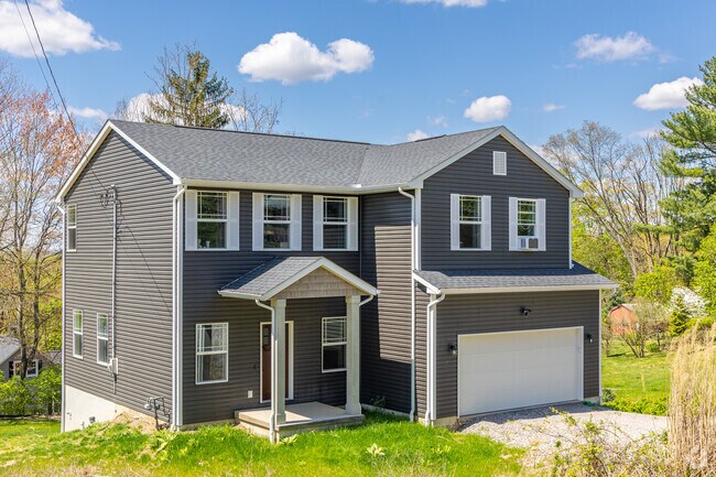 New home builds are common in Aleppo, which is a high end neighborhood.