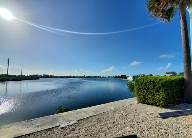 201 Coppitt Rd unit 205, Key West, FL 33040 - photo 4