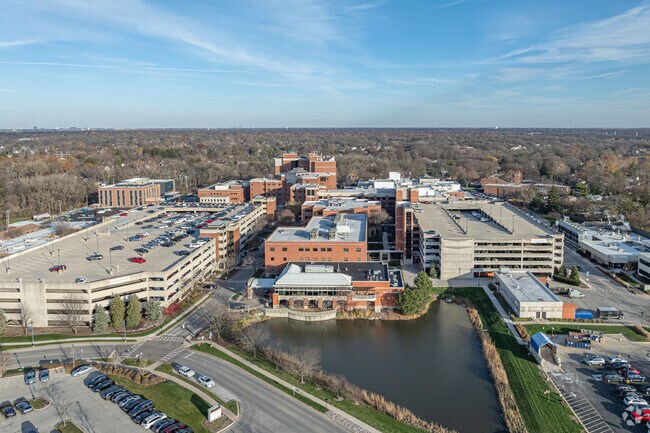 Edwards Hospital is just 3 miles north of Naper Carriage Hill.