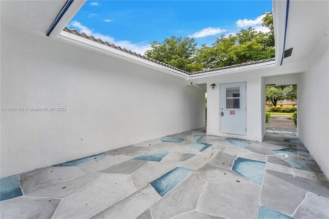 10373 NW 35th St unit ONE OF A KIND, Coral Springs, FL 33065 - photo 6