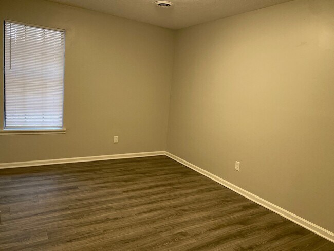 75 Rushwood Dr, Jackson, TN 38305 - photo 5