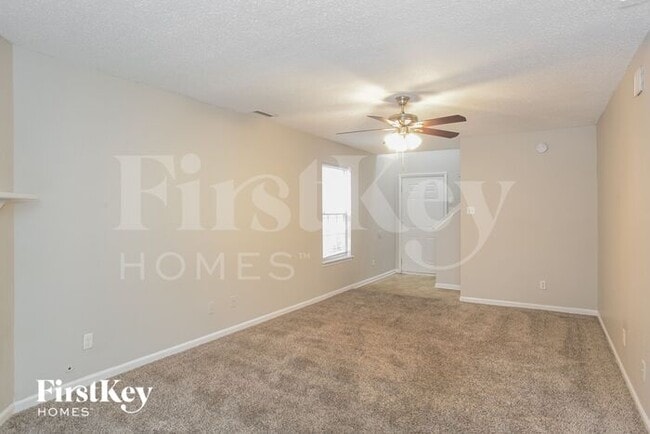 5982 Redcliff Ln N, Plainfield, IN 46168 - photo 3