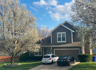 1549 W Dartmouth St, Olathe, KS 66061