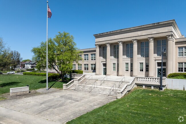 East High School is located off of E. Broad street, just a 7 minute drive from the district.