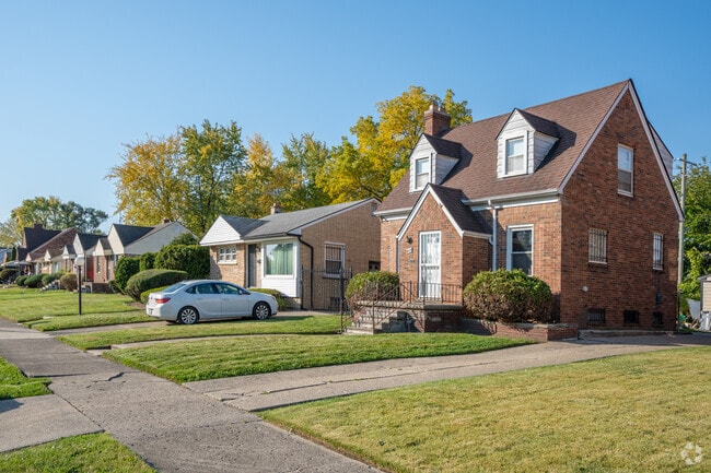 Cape Cods are nestled in Detroit's Pride Area Community.