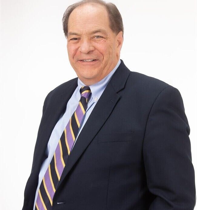 Daniel Curtis