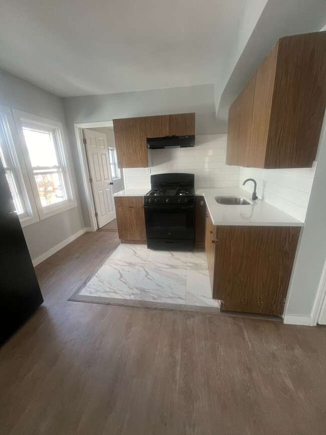 145 Vermont Ave Unit 2, Newark, NJ 07106