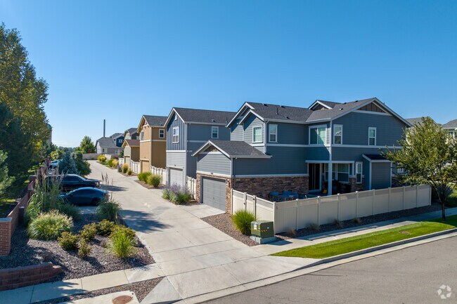 Homes in the Shoenberg Farms neighborhood have rear garages that can be accessed via alleyway.