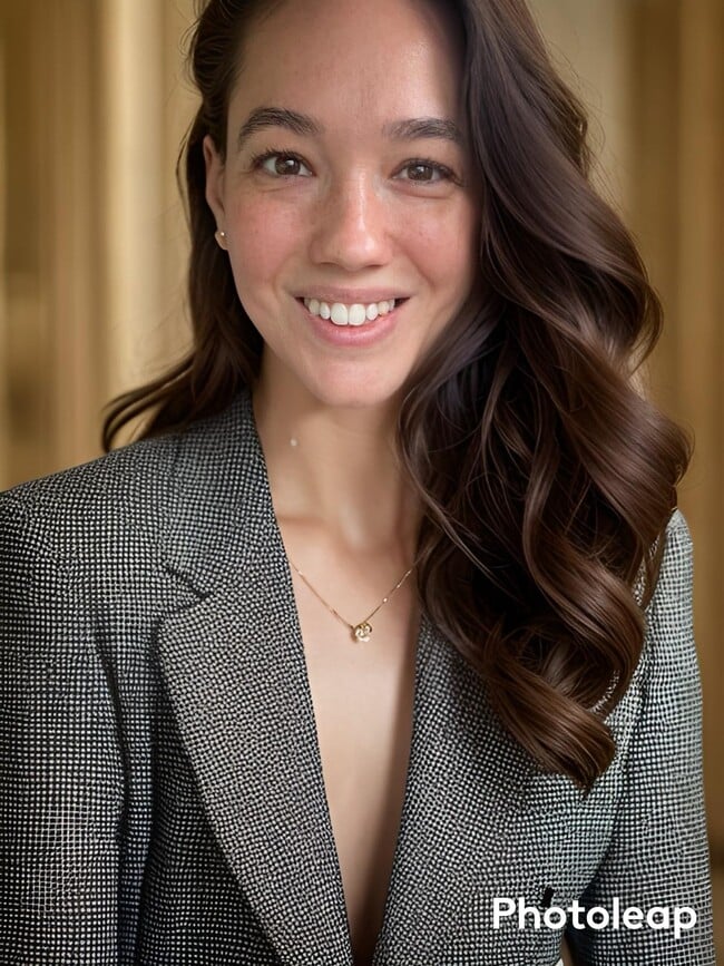 Agent Photo