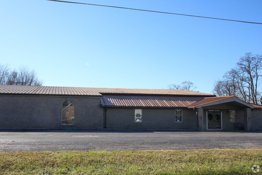 Nelson County Baptist School provides education in 
Nelson County.