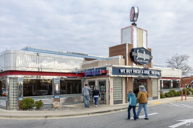 Come check out the expansive menu at the Silver Diner in Waldorf.