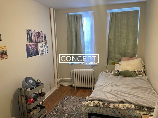 224 Hanover St unit 15, Boston, MA 02113 - photo 2
