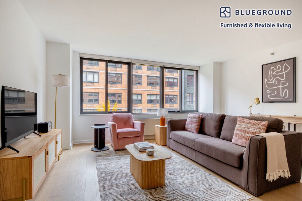 535 W 23rd St unit FL9-ID1280, New York, NY 10011 - photo 1