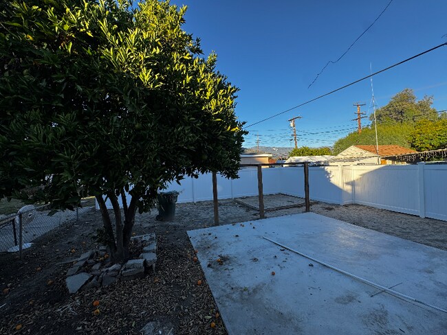 1118 Magnolia Ave W, San Bernardino, CA 92411 - photo 7