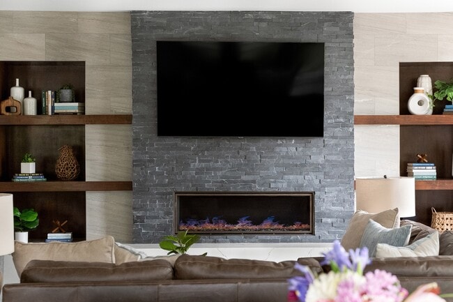 The Woodlands Apartments, Menomonee Falls, WI 53051 - photo 7