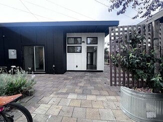 6235 San Pablo Ave, Oakland, CA 94608