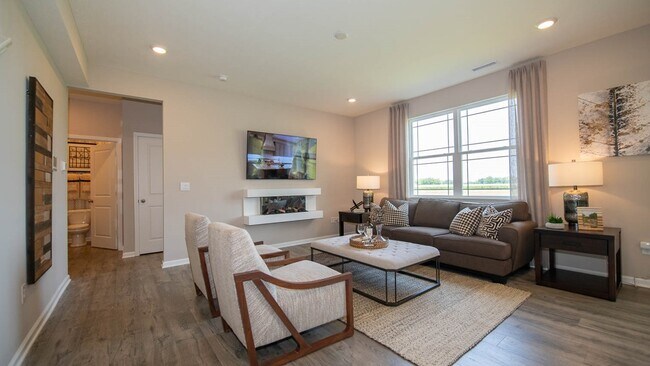 6048 Madera Dr, Whitestown, IN 46075 - photo 7