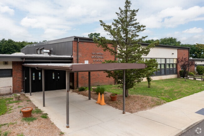 Woodhull Intermediate School is located in Huntington.