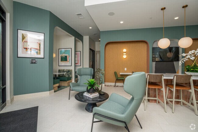 Solis Kennesaw, Marietta, GA 30066 - photo 3