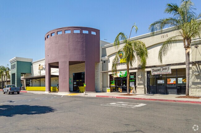 There are several grocery stores nearby the Mayfield neighborhood in Ceres.