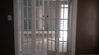 1013 Nathaniel Rd, Cleveland, OH 44110