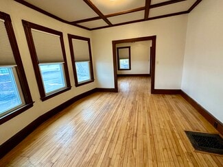 40 Silver St, Waterville, ME 04901