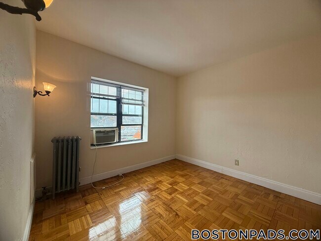 2 Elmwood Ave unit 52, Winchester, MA 01890 - photo 2