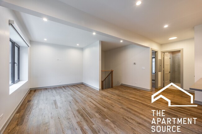 1333 W Estes Ave unit 1A, Chicago, IL 60626 - photo 4