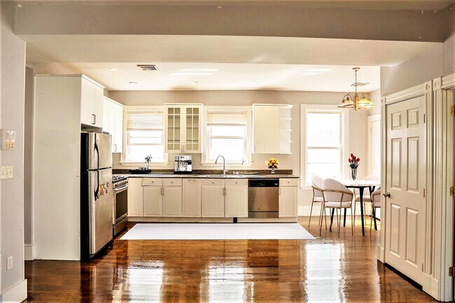 17 Parker Hill Ave unit 1, Roxbury Crossing, MA 02120 - photo 2