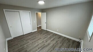 10 Henry Terrace Unit 11, Worcester, MA 01607