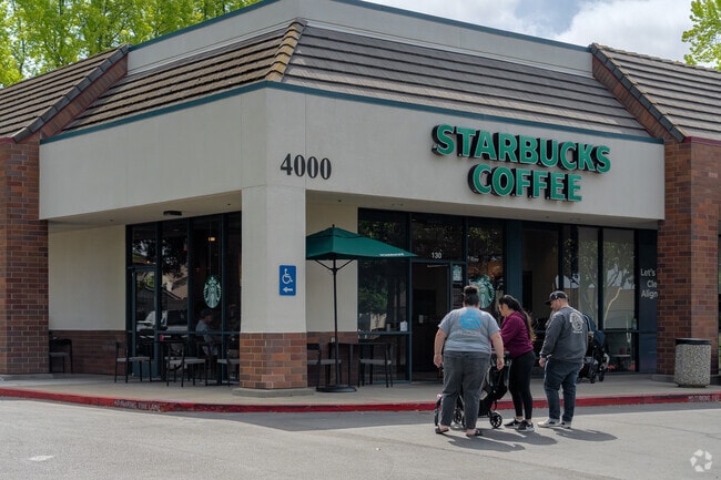 Families from Bianchi Estates have the option of two Starbucks and a Dutch Brothers just down the road.