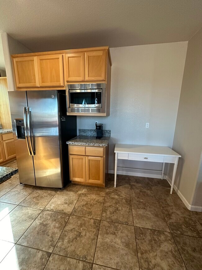 814 Bogdanich Pkwy, Patterson, CA 95363 - photo 5