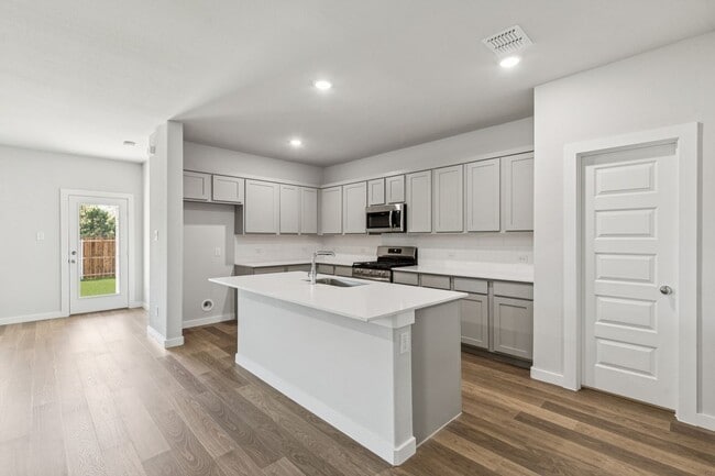 380 Blackwater Trail, Waxahachie, TX 75165 - photo 5