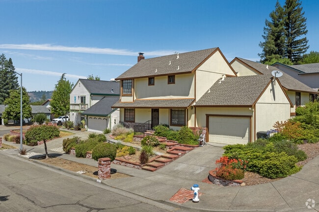 Homes built in the 70's and 80's can be found in Skyhawk.