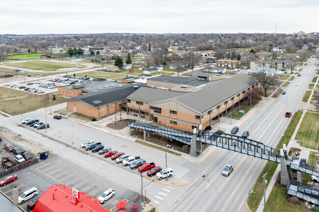 Papillion Middle School is located right off of S Washington St.