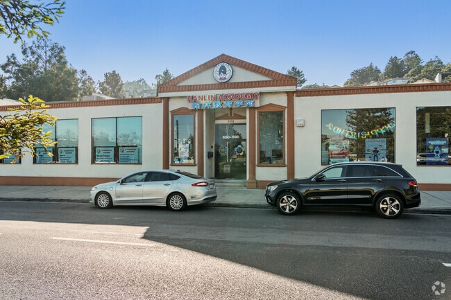 Hanlin Academy is located in Belmont, CA.