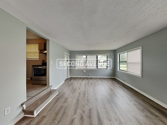 7333 Roslyn Rd, Jacksonville, FL 32244 - photo 3