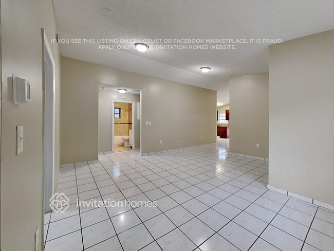 2579 W 70th St, Hialeah, FL 33016 - photo 6