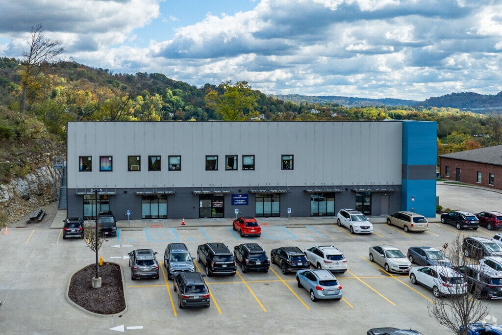 The goal of Augusta Levy Learning Center is to help children with autism reach their highest potential in social, academic, communication, and independent living skills.