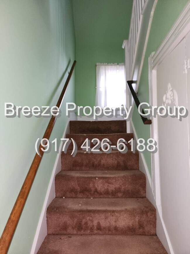 1508 Albert St, Toledo, OH 43605 - photo 4