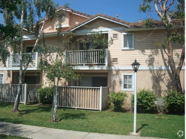 Highland Hills, Upland, CA 91786 - photo 2