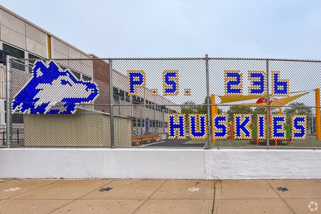 P.S. 236-The Mill Basin School is home of the Huskies in Brooklyn, NY.