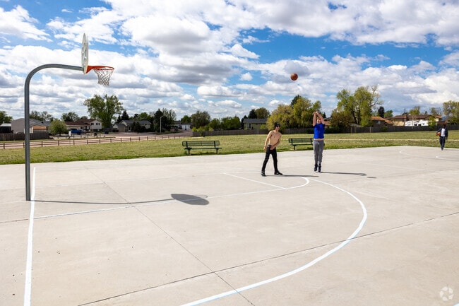 Enjoy a game of basketball with your friends at 
Cimarron Eastridge Park.