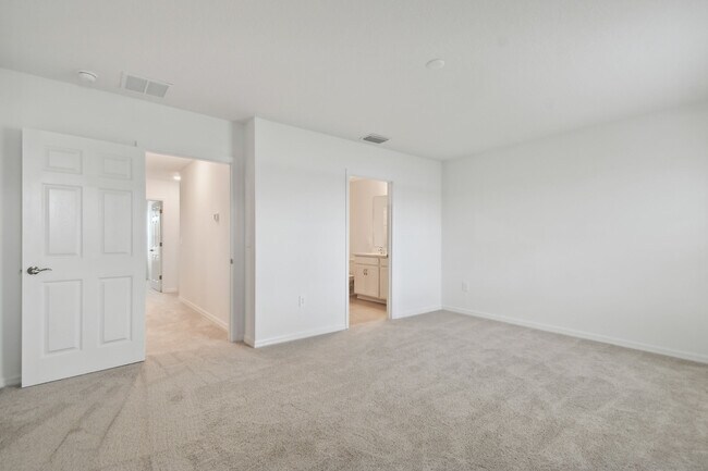 8215 Seaflower Pkwy, Bradenton, FL 34210 - photo 6